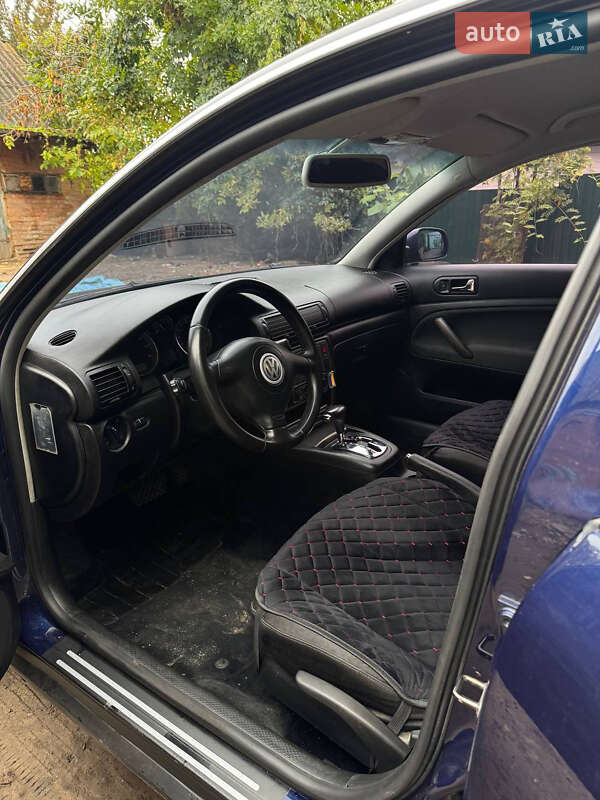 Седан Volkswagen Passat 2003 в Бердичеві