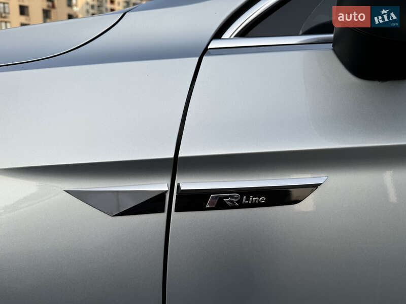 Универсал Volkswagen Passat 2022 в Киеве фото 11 Универсал Volkswagen Passat 2022 в Киеве