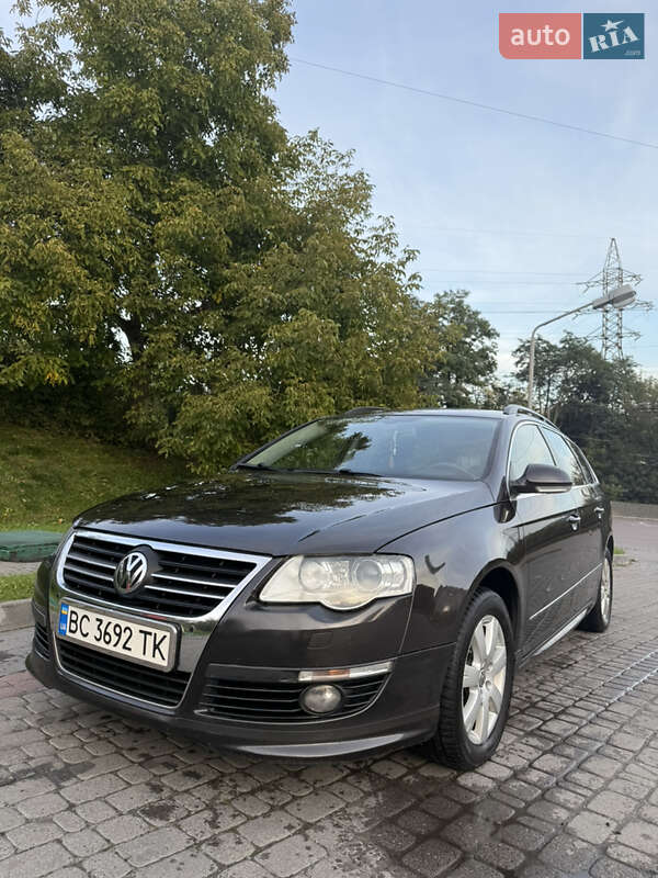 Универсал Volkswagen Passat 2009 в Львове