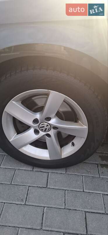 Седан Volkswagen Passat 2014 в Киеве фото 6 Седан Volkswagen Passat 2014 в Киеве