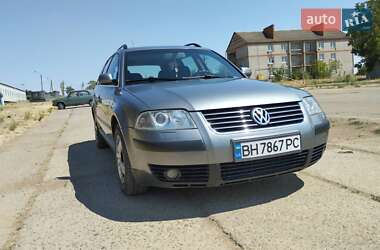Універсал Volkswagen Passat 2003 в Березанці