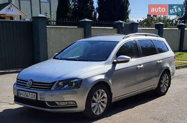 Универсал Volkswagen Passat 2011 в Чернигове