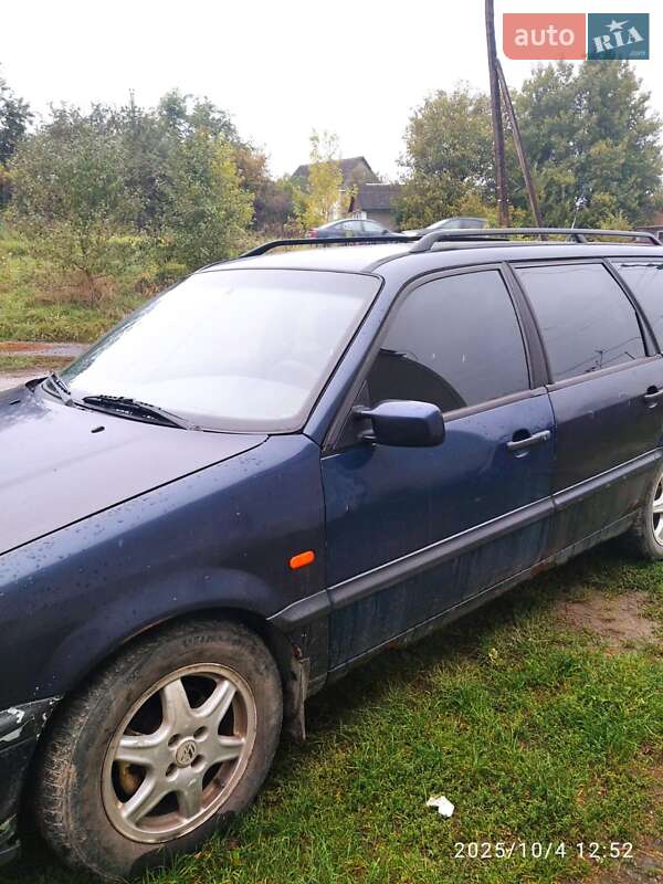 Универсал Volkswagen Passat 1994 в Дунаевцах фото 3 Универсал Volkswagen Passat 1994 в Дунаевцах