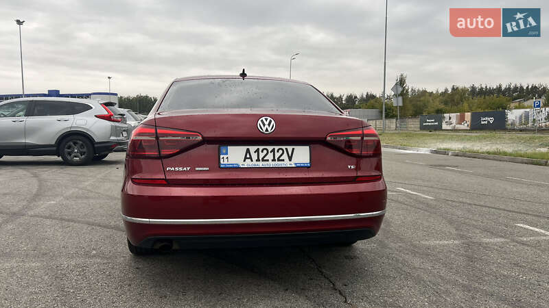 Седан Volkswagen Passat 2018 в Киеве
