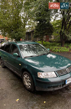 Універсал Volkswagen Passat 1999 в Хмельницькому