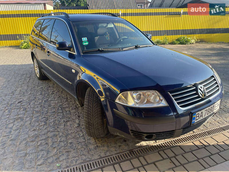 Универсал Volkswagen Passat 2001 в Гайвороне