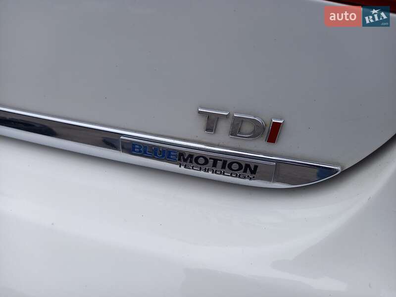 Седан Volkswagen Passat 2012 в Черкассах