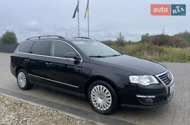 Универсал Volkswagen Passat 2010 в Ивано-Франковске