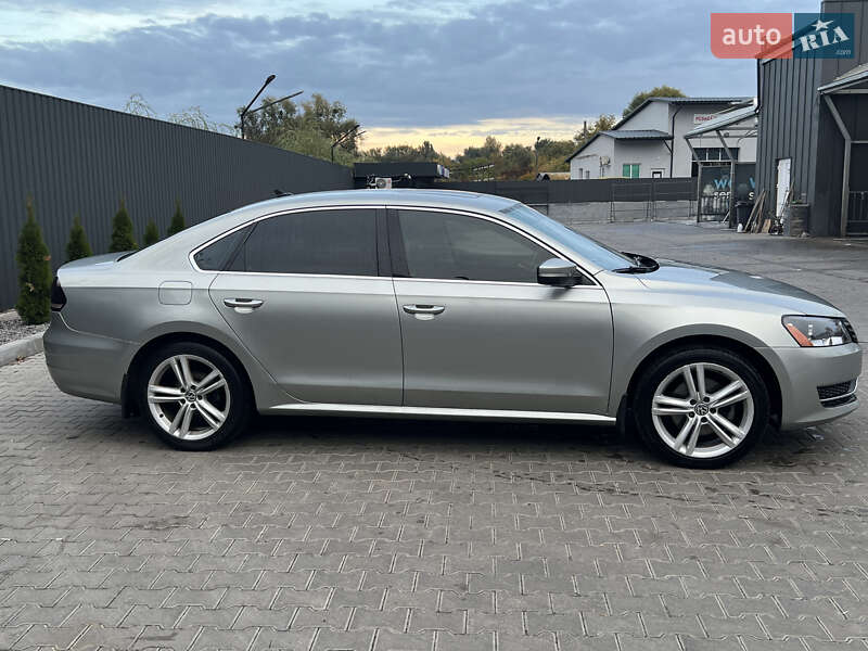 Седан Volkswagen Passat 2014 в Фастове