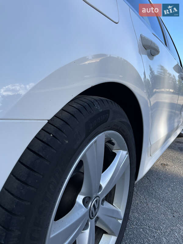 Седан Volkswagen Passat 2012 в Валках фото 21 Седан Volkswagen Passat 2012 в Валках