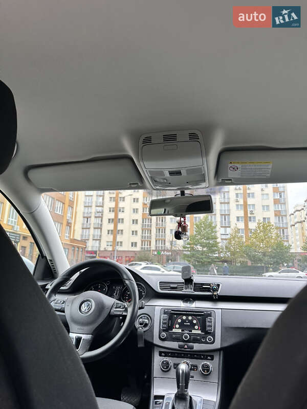 Универсал Volkswagen Passat 2012 в Киеве фото 11 Универсал Volkswagen Passat 2012 в Киеве