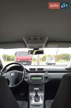 Універсал Volkswagen Passat 2009 в  фото 2 Універсал Volkswagen Passat 2009 в