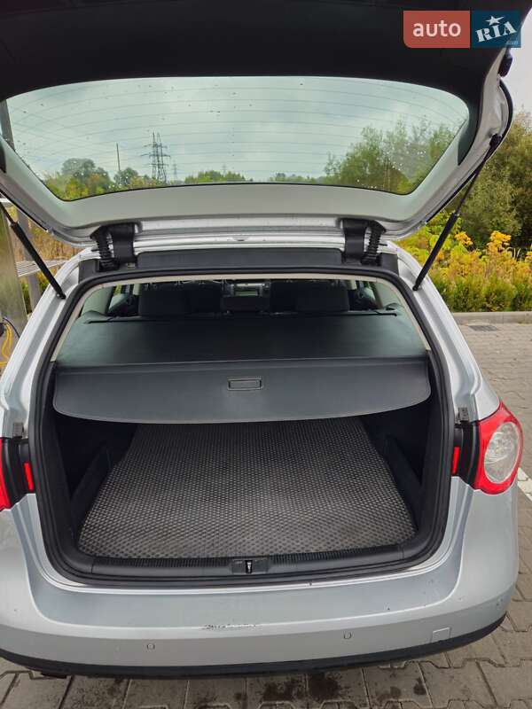 Универсал Volkswagen Passat 2009 в Ирпене