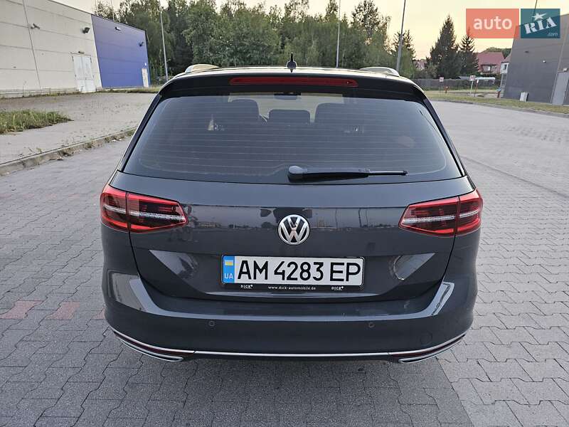 Универсал Volkswagen Passat 2017 в Барановке