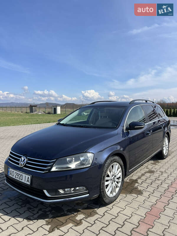 Универсал Volkswagen Passat 2013 в Русском Поле фото 7 Универсал Volkswagen Passat 2013 в Русском Поле