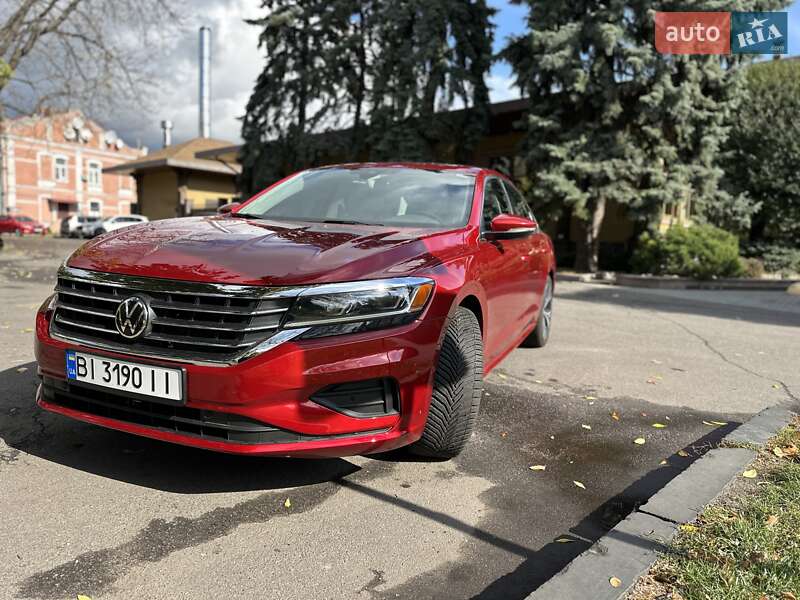 Седан Volkswagen Passat 2020 в Полтаве