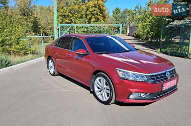 Седан Volkswagen Passat 2017 в Кривом Роге