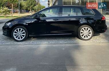Седан Volkswagen Passat 2017 в Полтаві