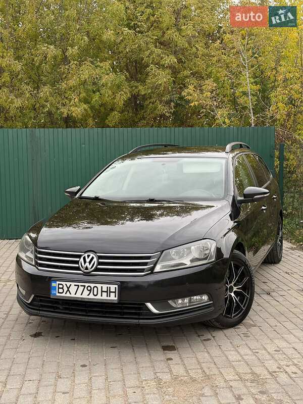 Універсал Volkswagen Passat 2013 в Радомишлі