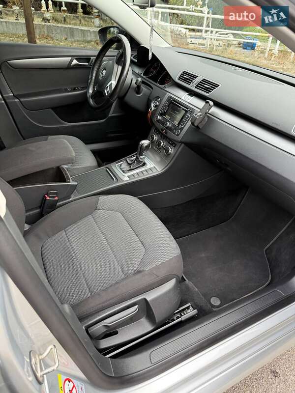 Универсал Volkswagen Passat 2014 в Днепре