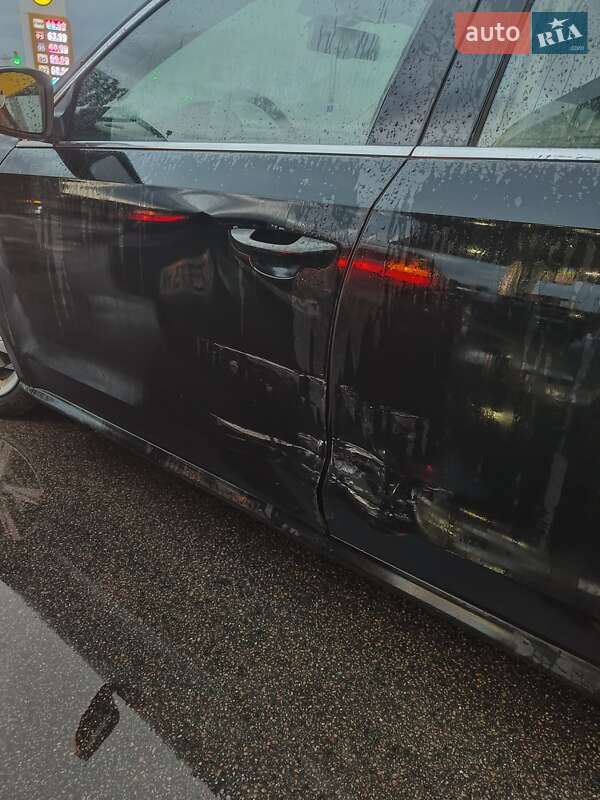 Седан Volkswagen Passat 2012 в Вишневом