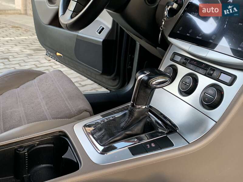 Универсал Volkswagen Passat 2008 в Самборе
