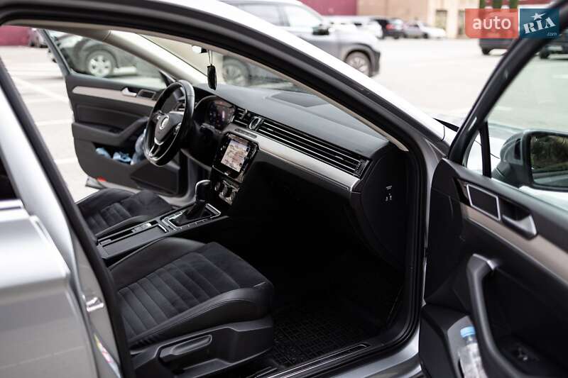 Универсал Volkswagen Passat 2018 в Зборове фото 32 Универсал Volkswagen Passat 2018 в Зборове