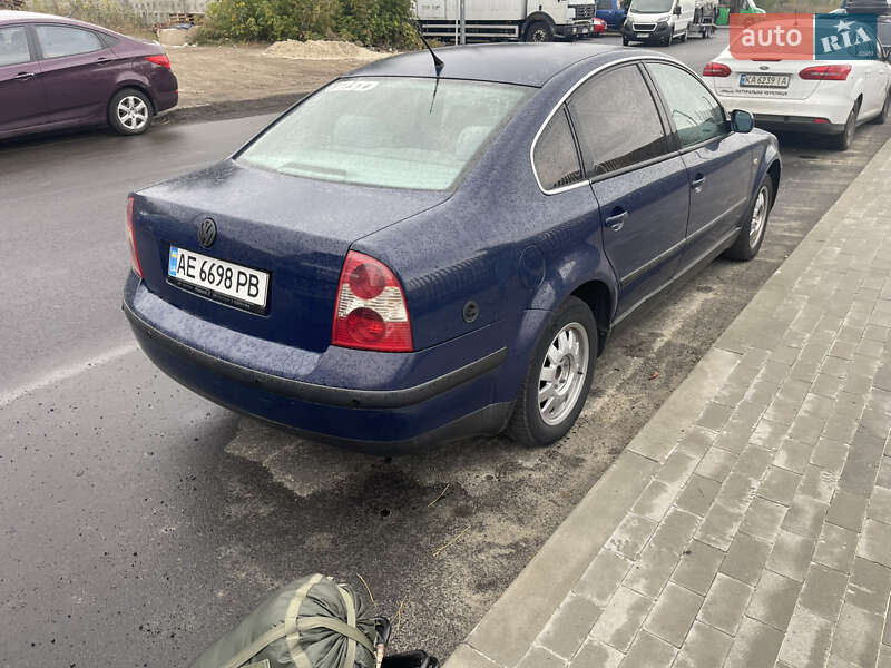 Седан Volkswagen Passat 2002 в Киеве фото 5 Седан Volkswagen Passat 2002 в Киеве