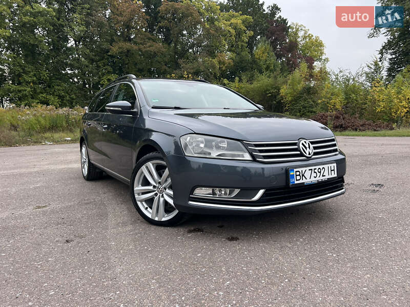 Универсал Volkswagen Passat 2011 в Дубно фото 2 Универсал Volkswagen Passat 2011 в Дубно