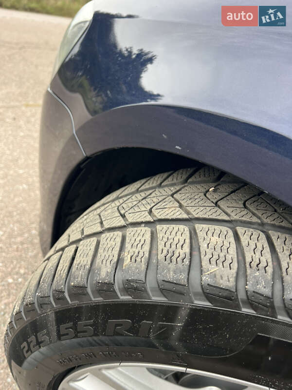 Универсал Volkswagen Passat 2011 в Дубно