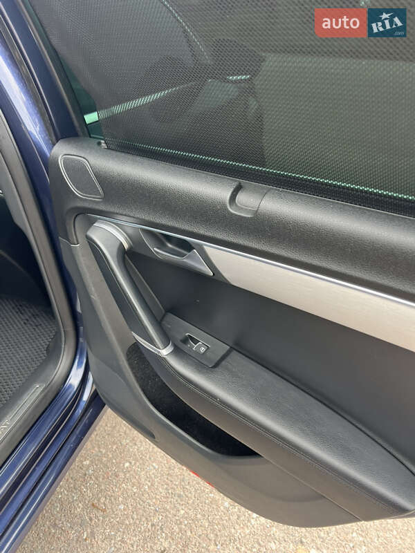 Универсал Volkswagen Passat 2011 в Дубно