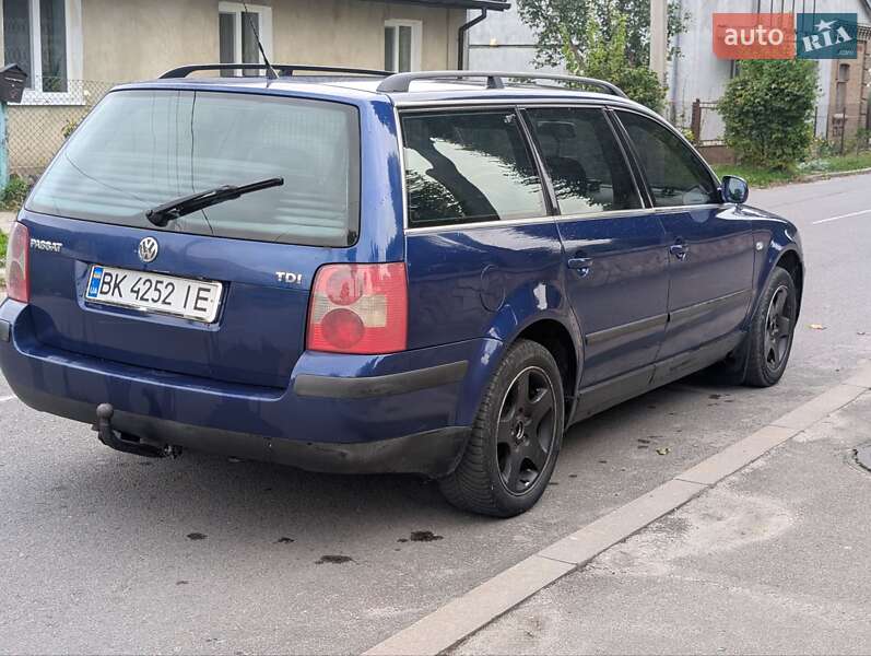 Универсал Volkswagen Passat 2001 в Здолбунове
