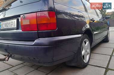 Універсал Volkswagen Passat 1994 в Куликові