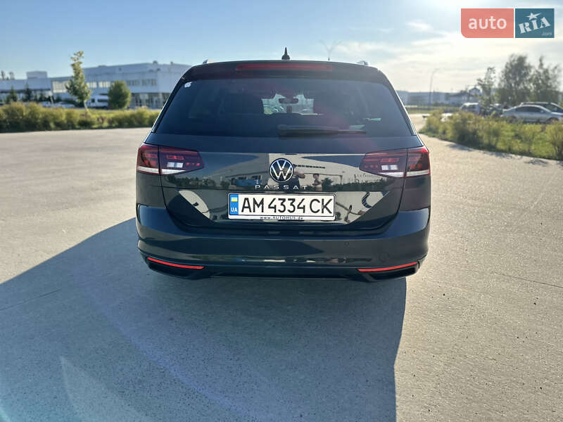 Универсал Volkswagen Passat 2021 в Коростене