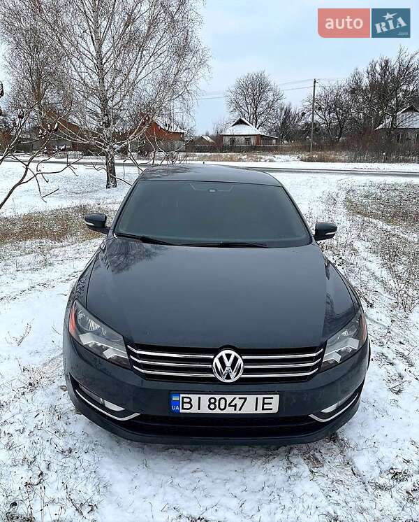 Седан Volkswagen Passat 2014 в Киеве