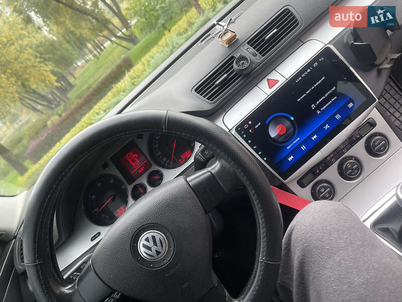 Универсал Volkswagen Passat 2007 в Умани