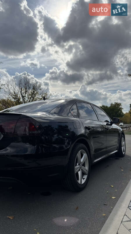 Седан Volkswagen Passat 2015 в Дніпрі