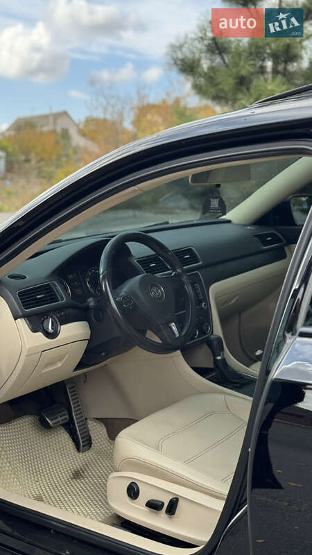 Седан Volkswagen Passat 2015 в Дніпрі
