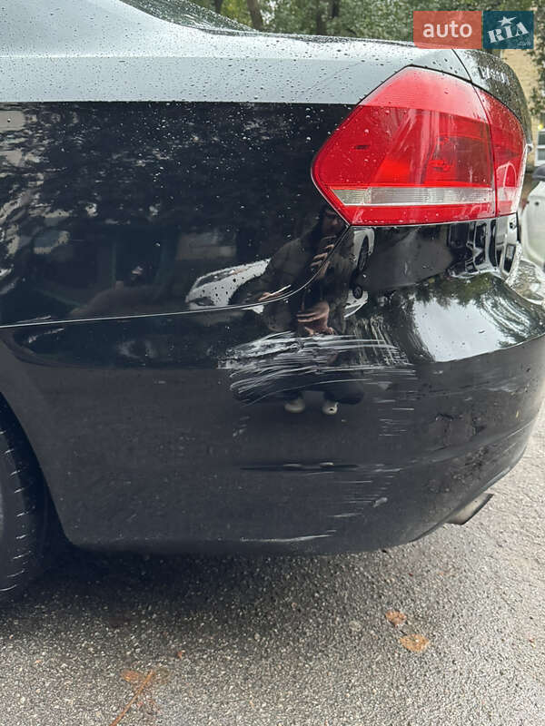 Седан Volkswagen Passat 2014 в Києві