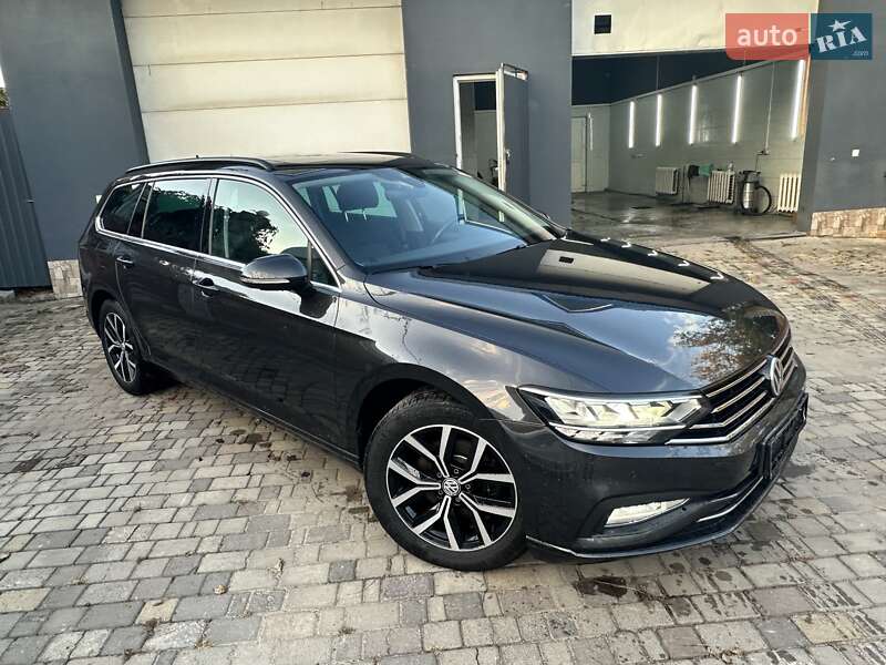 Универсал Volkswagen Passat 2020 в Луцке фото 23 Универсал Volkswagen Passat 2020 в Луцке