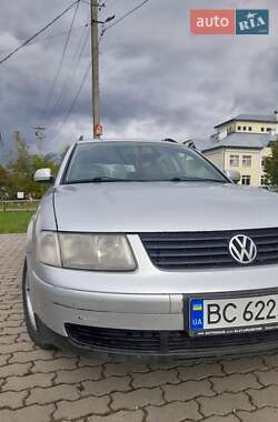 Универсал Volkswagen Passat 1997 в Стрые