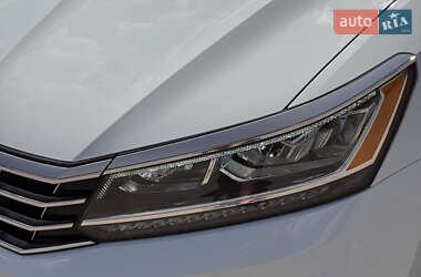 Седан Volkswagen Passat 2018 в 