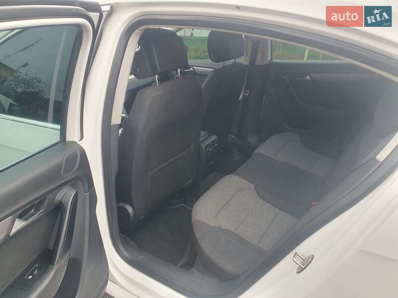 Седан Volkswagen Passat 2012 в Фастове фото 6 Седан Volkswagen Passat 2012 в Фастове
