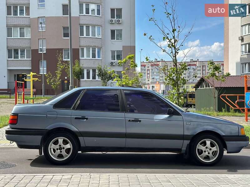 Volkswagen Passat 1991