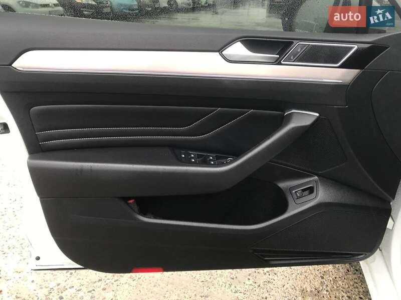 Седан Volkswagen Passat 2020 в Львові фото 6 Седан Volkswagen Passat 2020 в Львові