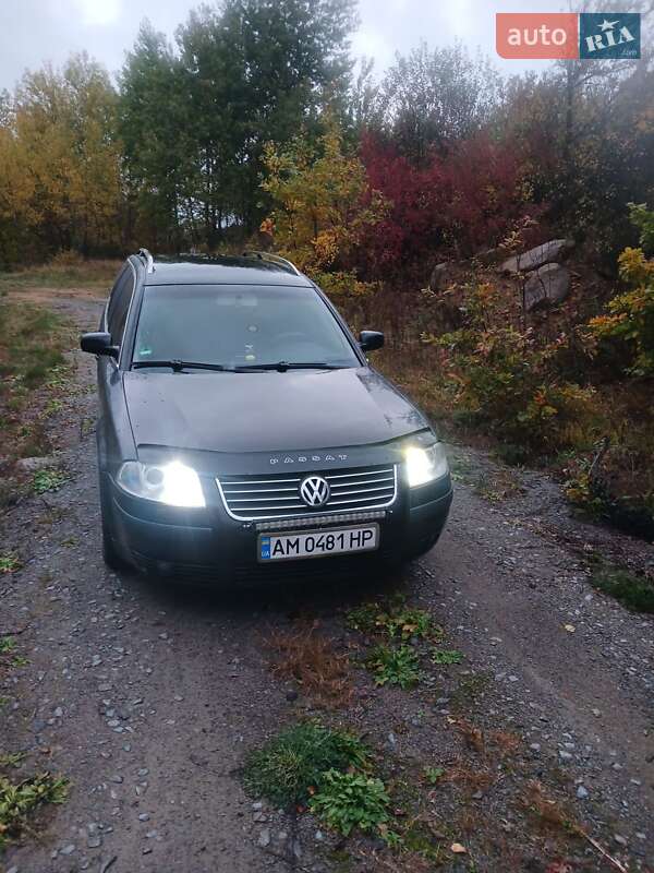 Універсал Volkswagen Passat 2003 в Звягелі фото Універсал Volkswagen Passat 2003 в Звягелі