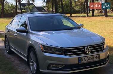 Седан Volkswagen Passat 2017 в Чернігові