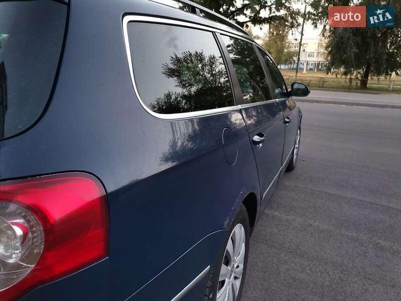 Універсал Volkswagen Passat 2006 в Новомосковську фото 5 Універсал Volkswagen Passat 2006 в Новомосковську