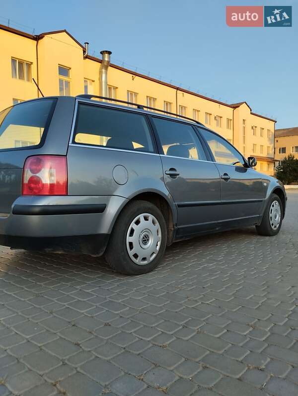 Универсал Volkswagen Passat 2001 в Теплике
