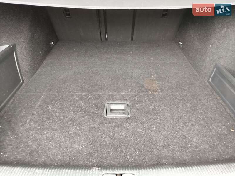 Универсал Volkswagen Passat 2011 в Ровно фото 12 Универсал Volkswagen Passat 2011 в Ровно